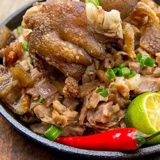 Enjoy Sisig In 5 Different Ways! .